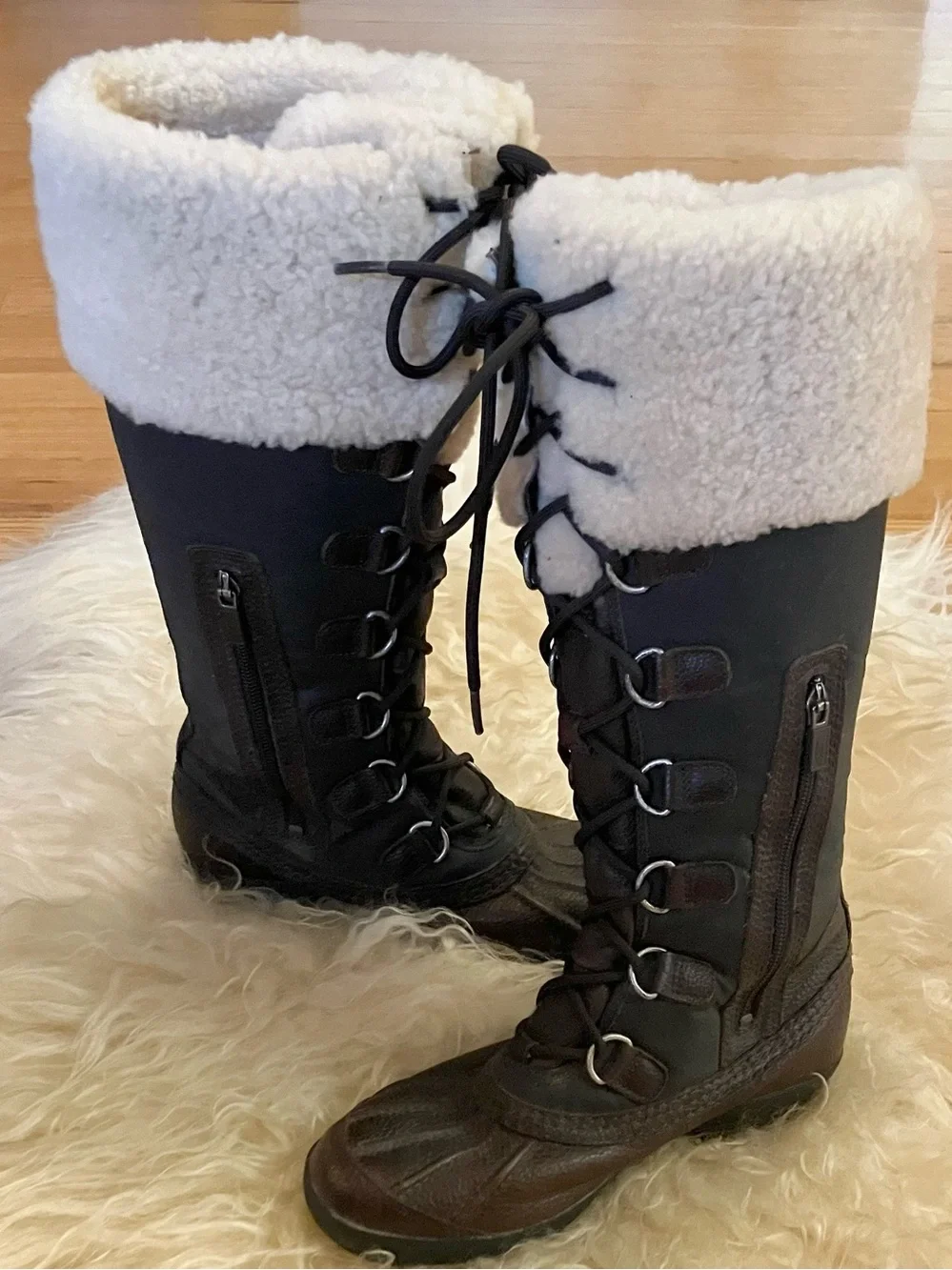 UGG Australia Edmonton waterproof winter boots Sz 6.5